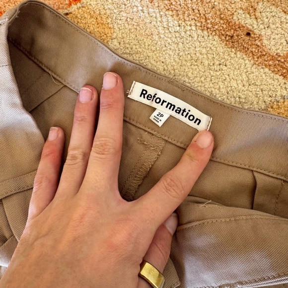 2P Reformation Mason Wide Leg Pants in Khaki - Picture 8 of 10